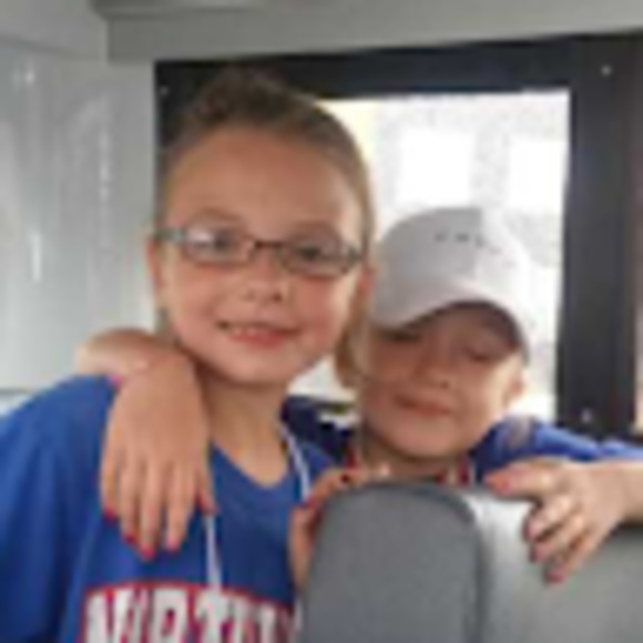 Meet your Posher, Abby - Picture 1 of 1